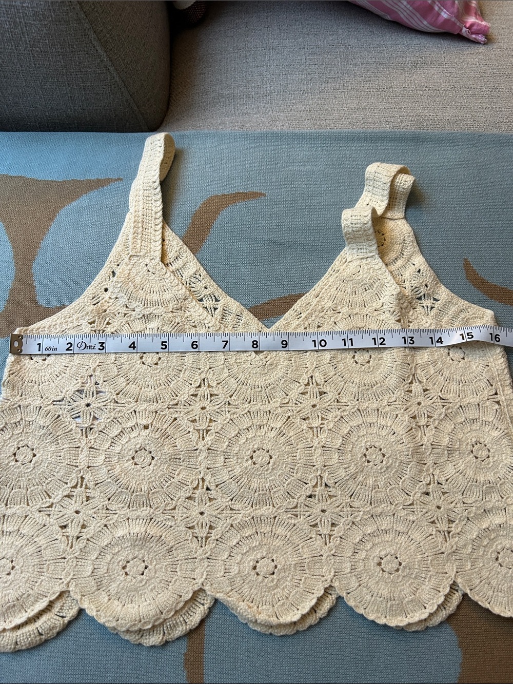 Crochet tank top size small - Picture 3 of 5
